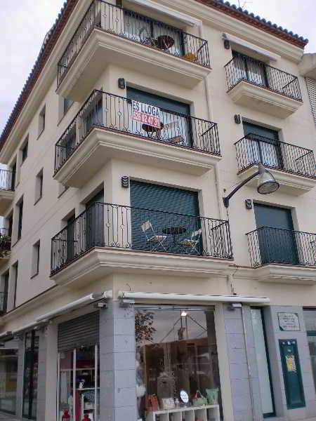 ホテル Edificio Miramar カンブリルス エクステリア 写真